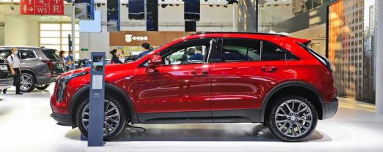 江西南昌清明首日堵车现象严重