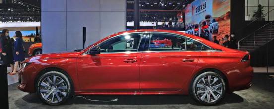 车窗升不上去临时解决(卡片掉进车窗缝隙里怎么取出来)