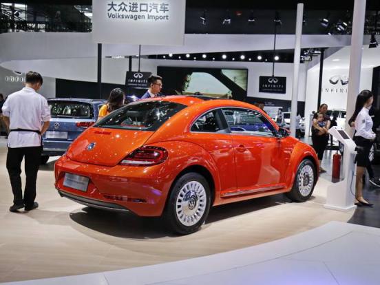 奥迪q5车身尺寸是多少(奥迪a4车身尺寸是多少)