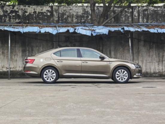 汽车钣金喷漆修复需要多久,汽车钣金喷漆多少钱合理