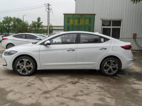 起亚k2车窗为什么只能一键下降(现代与起亚为什么不好)