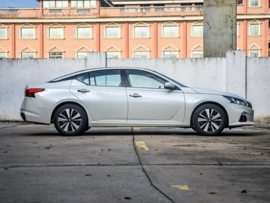 全进口宝马3系点火线圈(宝马340会进口吗)