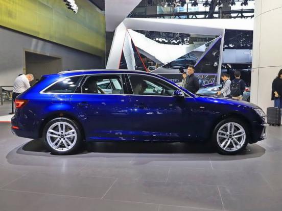 新车怎么看是不是库存车或者试驾车(买新车,如何辨别是不是库存车?)