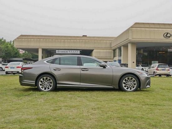 混动是不是绿色牌照,安装牌照是不是分前后