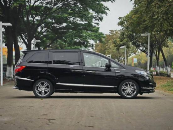 君威怎么样值得买吗优点缺点(二手君威变速箱怎么样?)