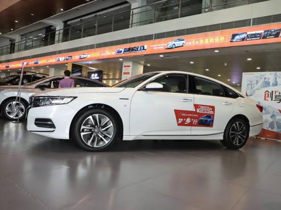 非机动车道停车怎么罚(非机动车道逆行怎么处理)