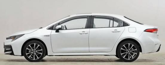 迈腾蜂鸣器在什么位置,帕萨特倒车蜂鸣器位置在哪里