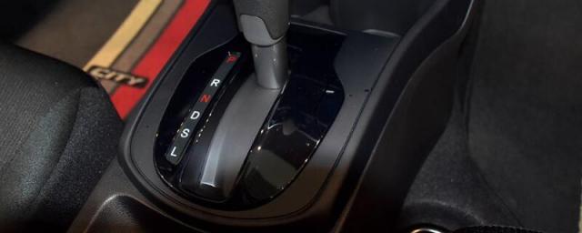 现代领动点火器有烟灰缸吗?,现代领动cvt成熟吗