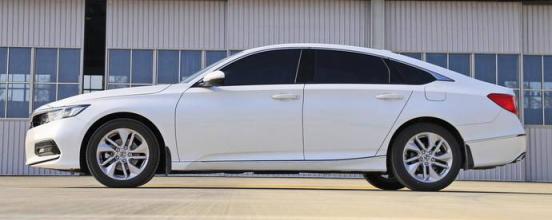 比亚迪秦dm混动试驾如何(比亚迪秦pro燃油版试驾咋样)