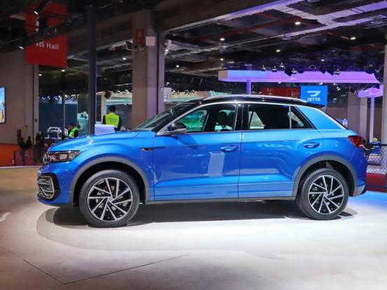 大众宝来大灯和空调不工作什么原因,大众迈腾大灯怎么去掉