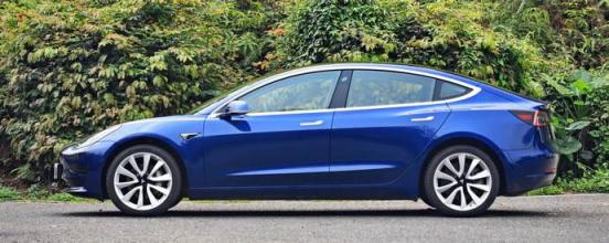 宝马防爆胎的寿命(宝马涡轮增压寿命一般多久？)