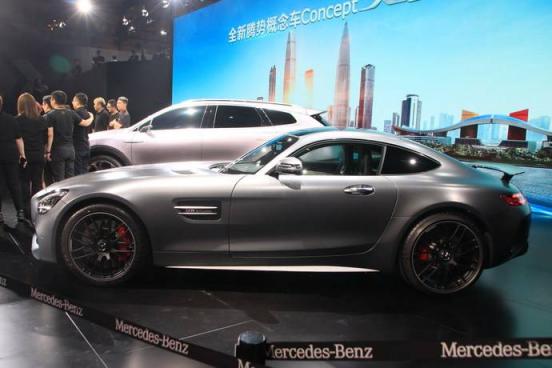 途锐点烟器有电吗(大众途锐点烟器多少瓦)