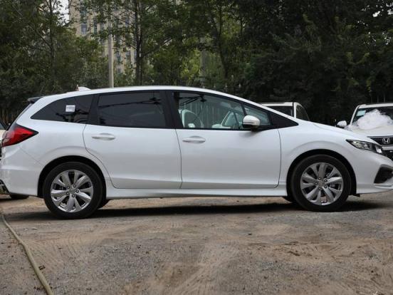 临时车牌上高速怎么收费(车牌绿色的是什么意思)