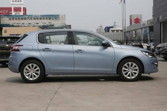 下雨天汽车侧窗玻璃看不清,汽车侧窗玻璃下雨模糊