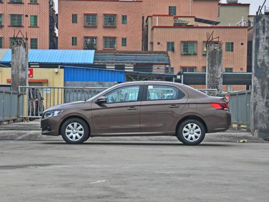 汉兰达仪表灯保险丝在哪里(君威仪表灯保险丝在哪里)