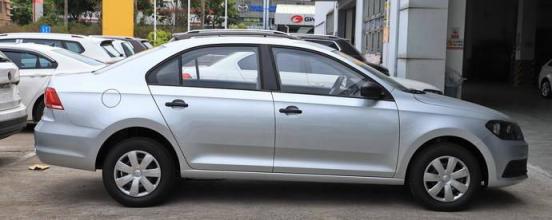 本田crv加92还是95(本田缤智机油型号加蓝桶还是绿桶好)