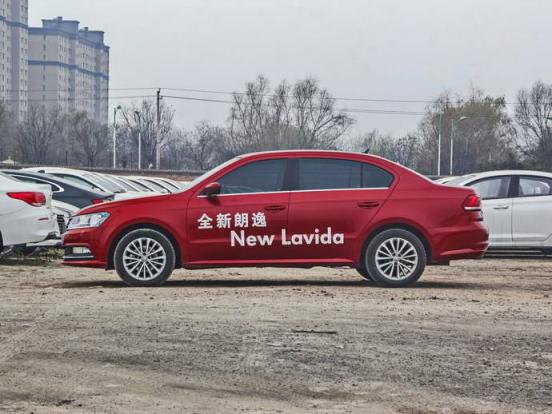 众泰sr7保养灯如何消(众泰Z560是B级车吗)