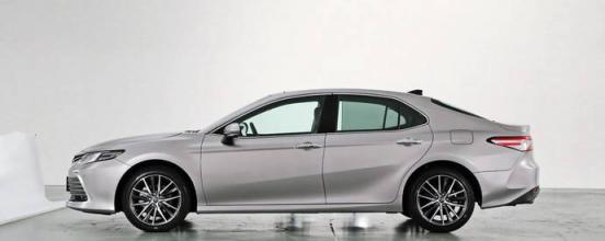 制动踏板的操作注意(油门踏板操作注意)