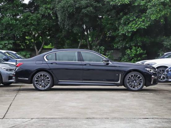 大众迈腾方向盘按键,老大众迈腾方向盘怎么拆