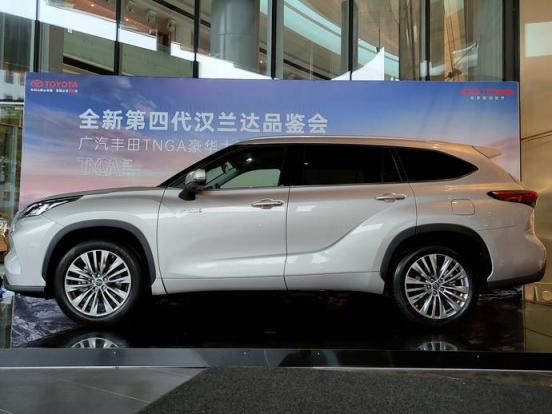 外地车违章停车被贴条怎么处理(外地牌照转到本地怎么处理)