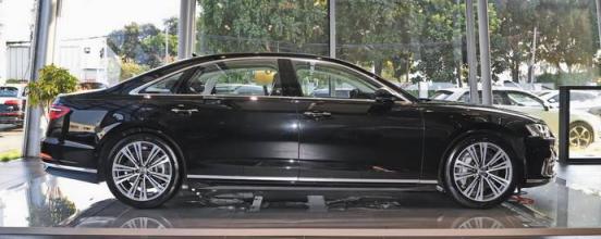 发动机仓可以用水冲洗吗雨水(发动机仓可以用水冲洗吗雨水)