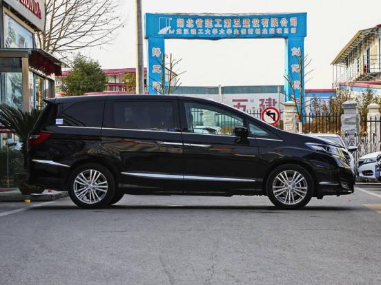 电瓶加水必须先放电吗(电瓶加水必须先放电吗)