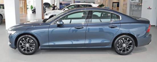 大众朗逸后视镜加热开关是在哪里(l.6朗逸后视镜怎么折叠)