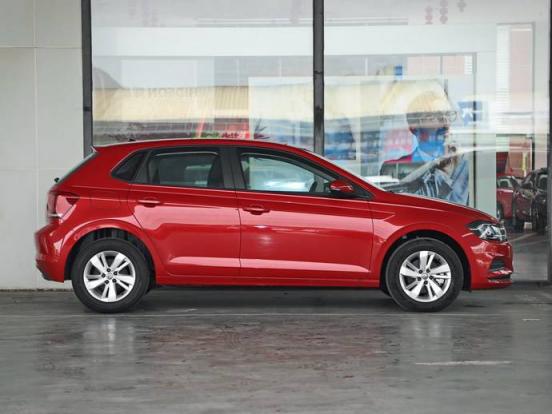 大众途观刹车踩时感觉有东西顶着是怎么回事(途观是什么刹车片)