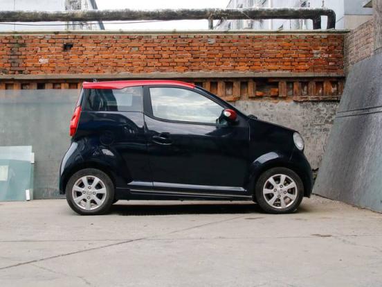 贴车衣膜的好处与坏处(汽车封釉的好处与坏处)