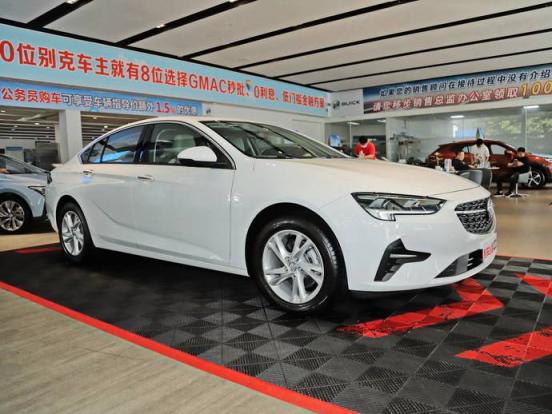 车辆棱角凹陷怎么钣金