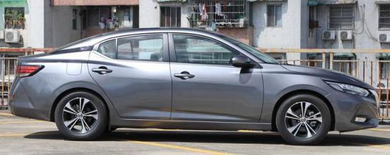 高速公路掉头如何处罚(车辆年检过期如何处罚)