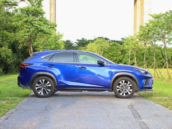 宝骏730拖车钩位置在哪里,宝骏730拖车钩位置在什么地方