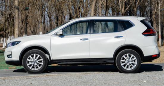 奥迪tt是四轮驱动吗(奥迪tt有四轮驱动的吗)